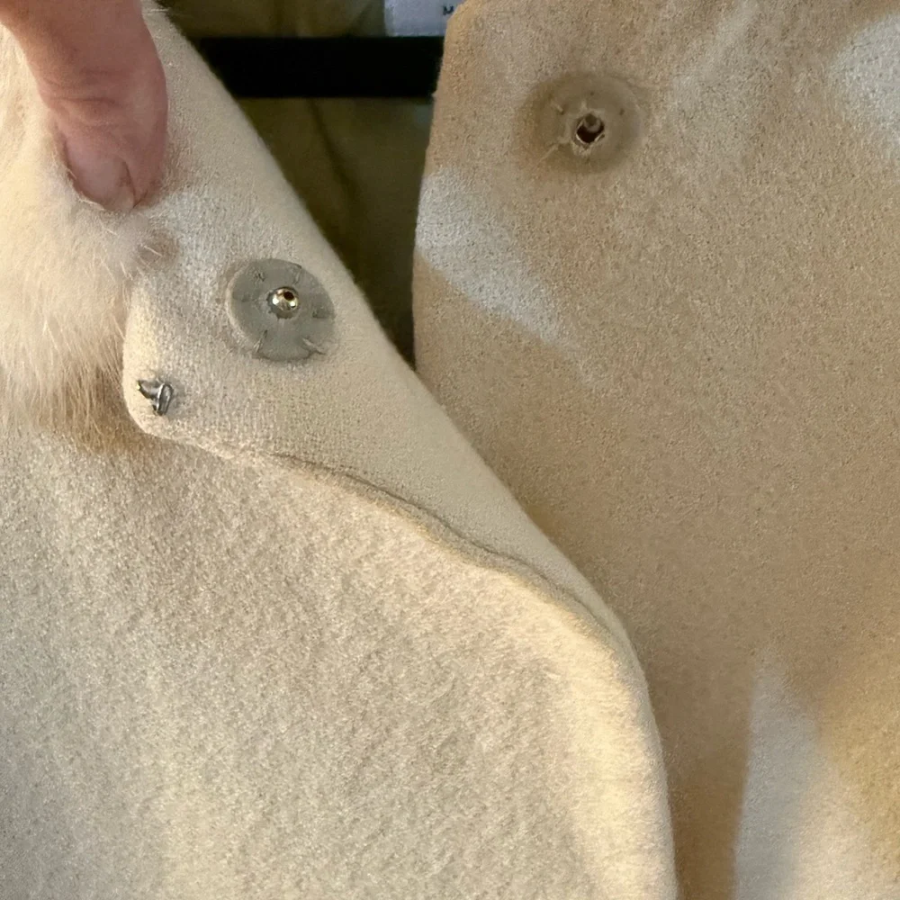 Vintage Moschino Ivory Cream white virgin wool crepe coat jacket mink collar 4 - Picture 6 of 13